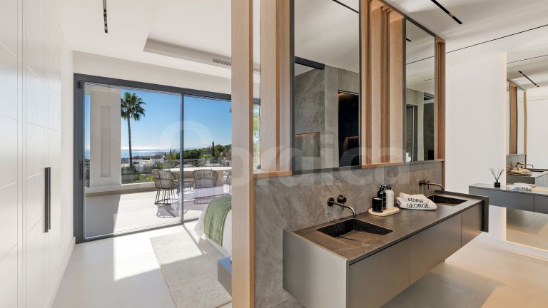 Villa for sale in Sierra Blanca