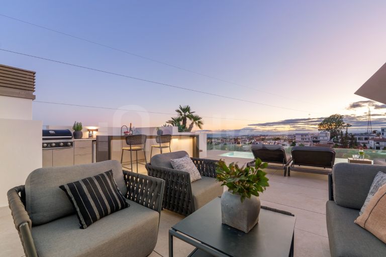 Semi Detached Villa for sale in Celeste Marbella