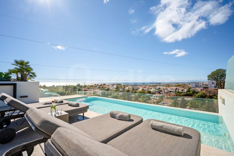 Semi Detached Villa for sale in Celeste Marbella