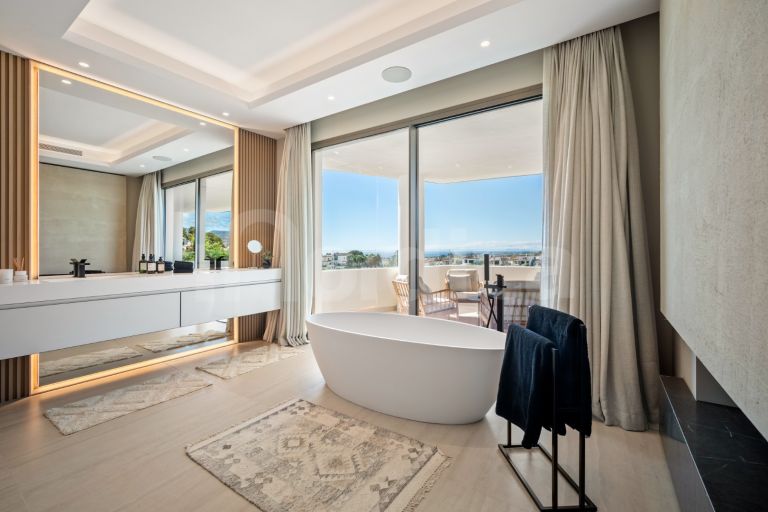 Semi Detached Villa for sale in Celeste Marbella