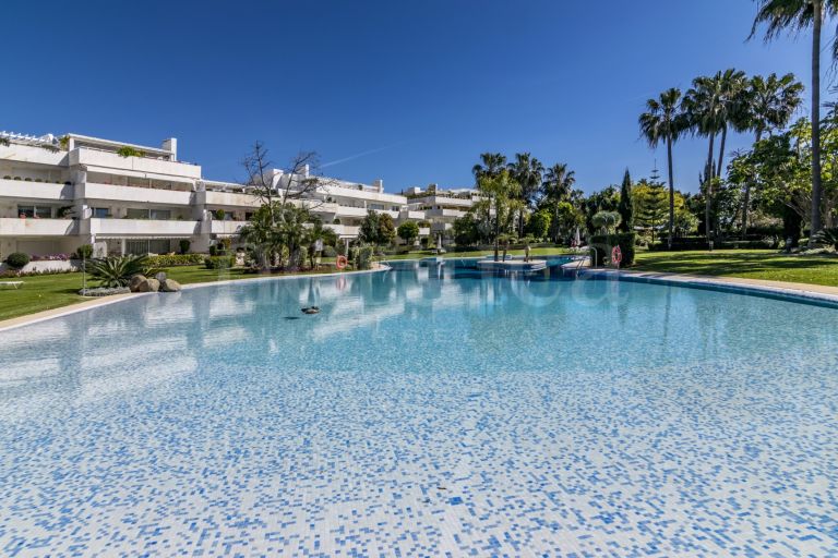 Wohnung zu verkaufen in Los Granados Golf