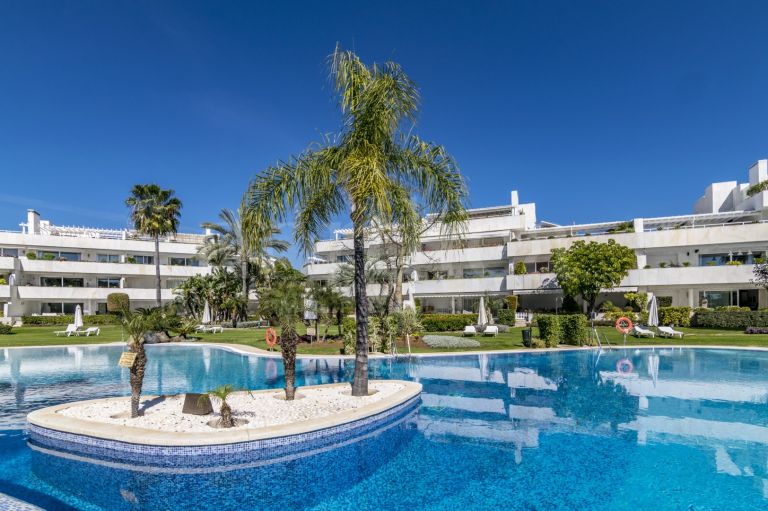 Wohnung zu verkaufen in Los Granados Golf