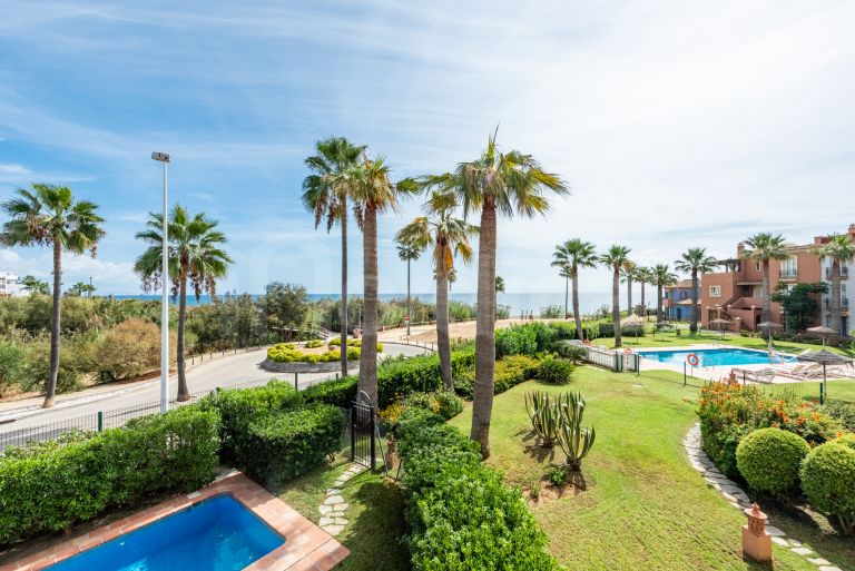 Semi Detached Villa for sale in La Perla de la Bahía