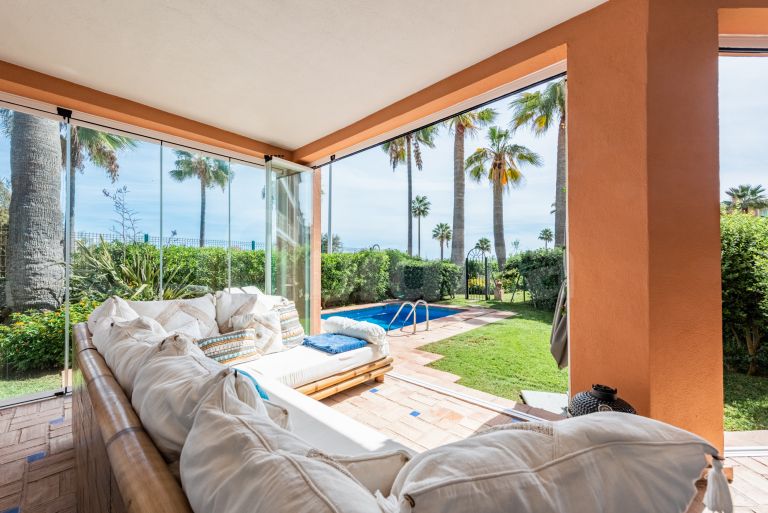 Semi Detached Villa for sale in La Perla de la Bahía