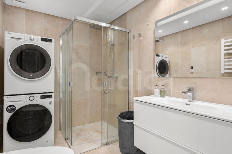 Penthouse for sale in Aloha Hill Club