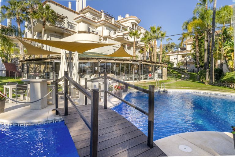 Penthouse for sale in Aloha Hill Club