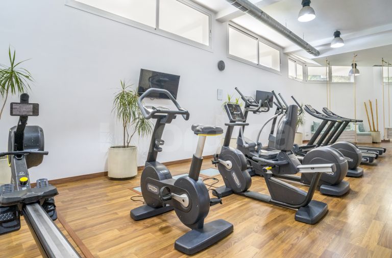 Penthouse for sale in Aloha Hill Club