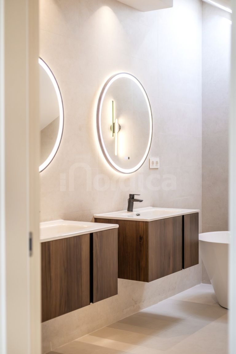 Duplex Penthouse for sale in Aloha Park