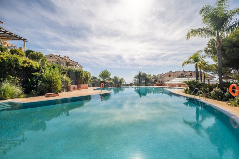 Duplex Penthouse for sale in Aloha Park