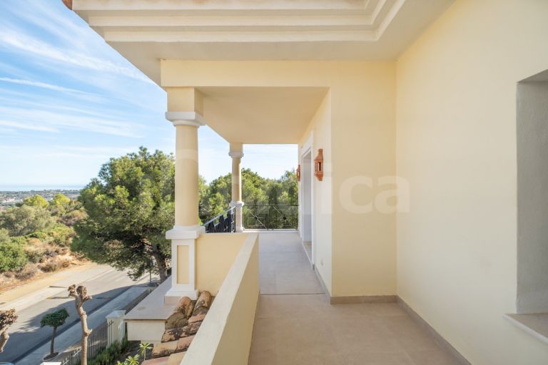 Duplex Penthouse for sale in Aloha Park