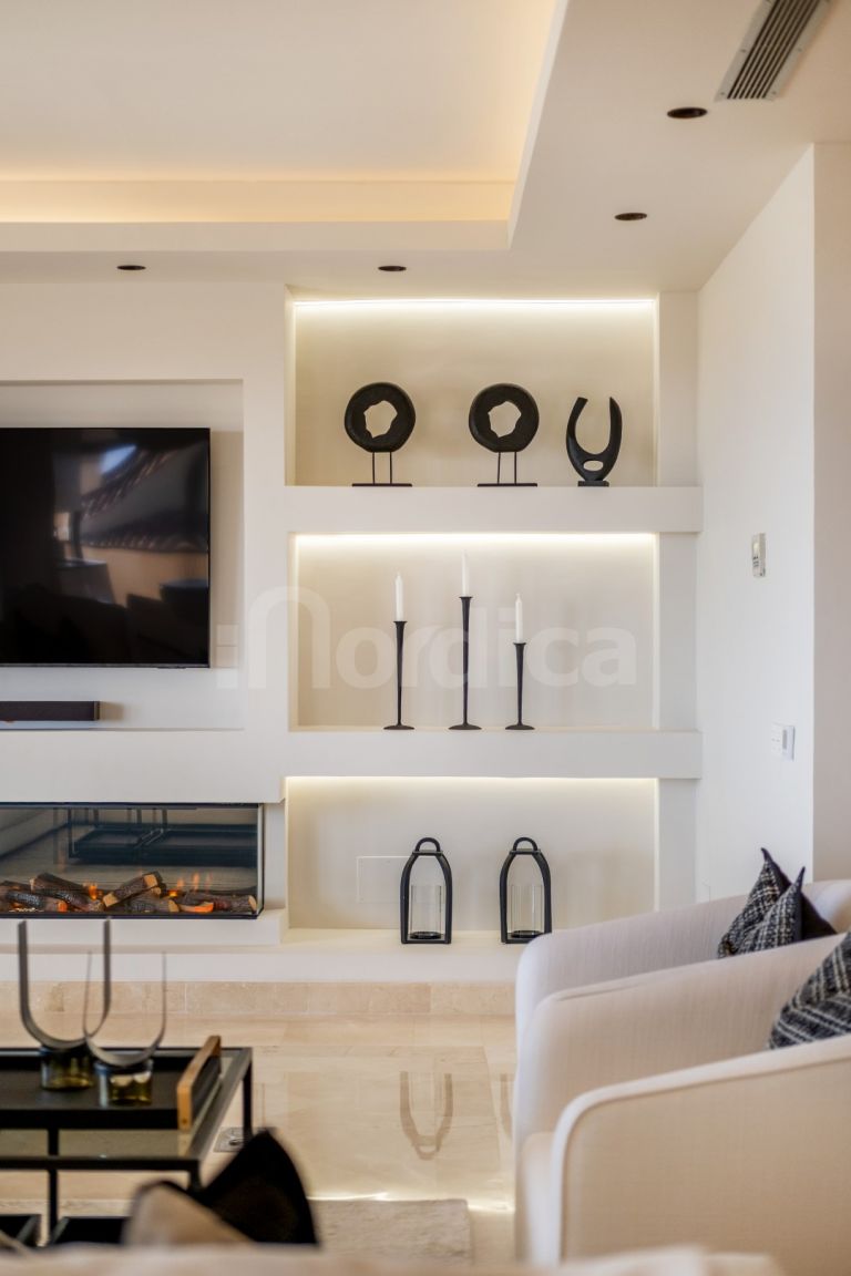 Duplex Penthouse for sale in Aloha Park