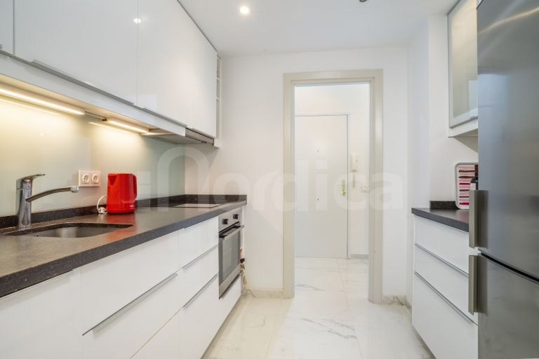 Ground Floor Apartment for sale in Los Dragos