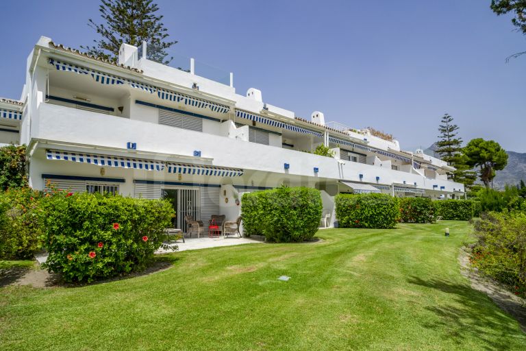 Ground Floor Apartment for sale in Los Dragos