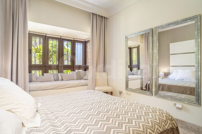 Ground Floor Apartment for sale in Alminar de Marbella