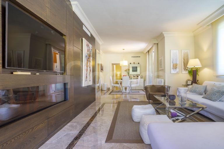 Ground Floor Apartment for sale in Alminar de Marbella