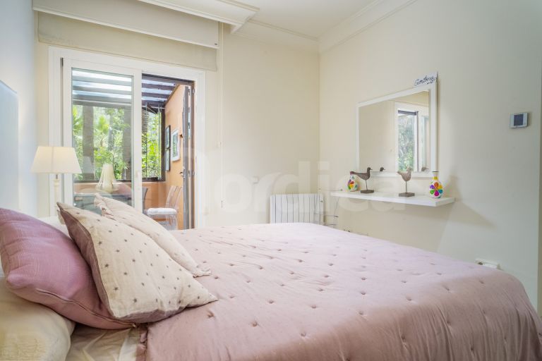 Ground Floor Apartment for sale in Alminar de Marbella