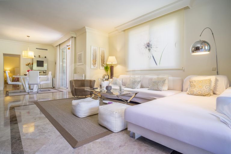 Ground Floor Apartment for sale in Alminar de Marbella