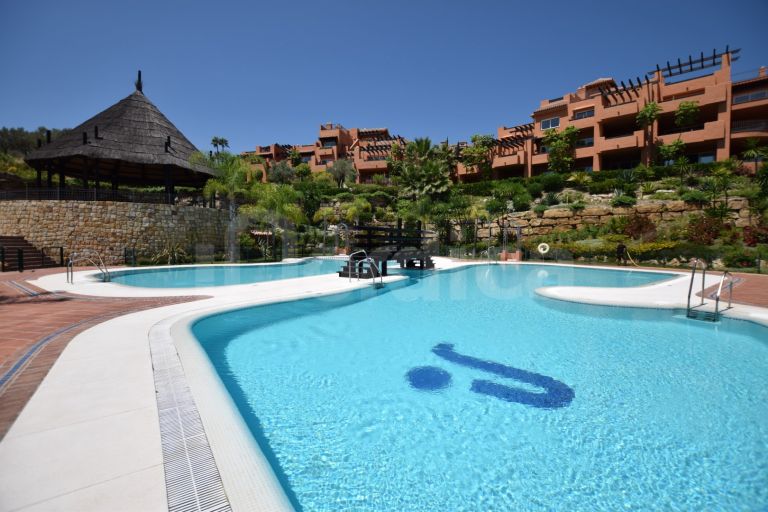 Ground Floor Apartment for sale in Alminar de Marbella