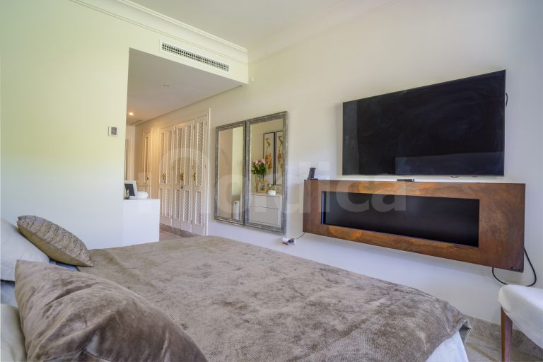 Ground Floor Apartment for sale in Alminar de Marbella