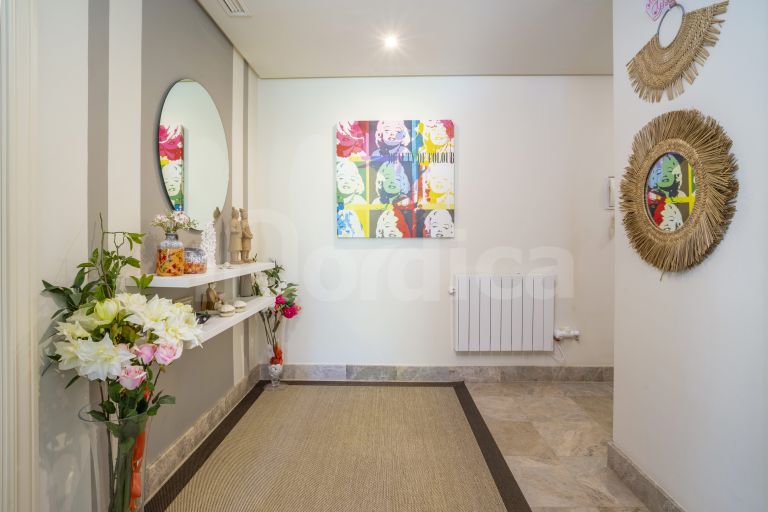 Ground Floor Apartment for sale in Alminar de Marbella