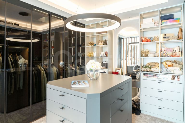 Villa till salu i Nueva Andalucia