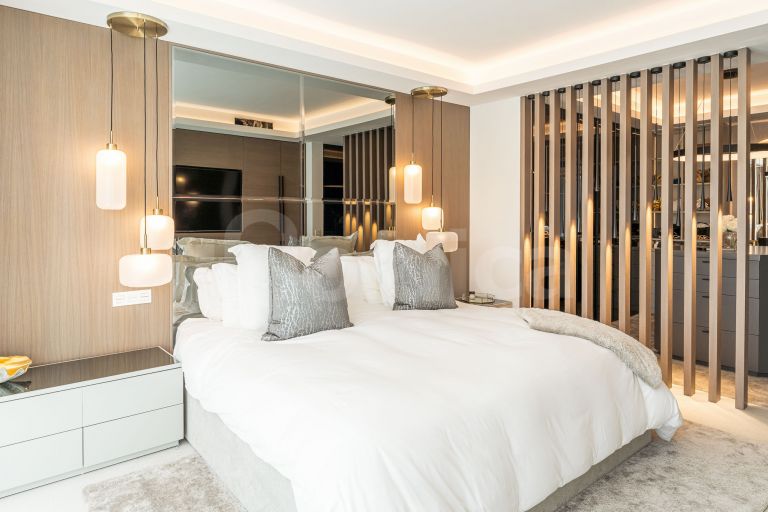 Villa till salu i Nueva Andalucia