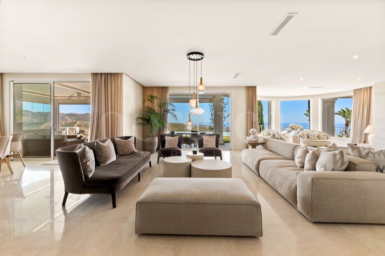 Villa zu verkaufen in Los Altos de los Monteros