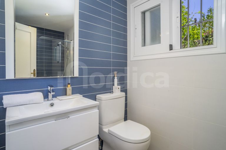 Villa till salu i Los Naranjos Hill Club