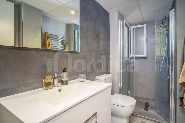 Villa till salu i Los Naranjos Hill Club