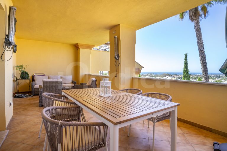 Apartment for sale in Cumbres del Rodeo