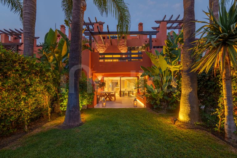 Town House for sale in Altos de Puente Romano