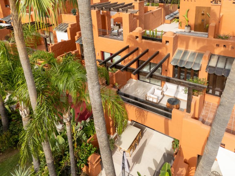 Town House for sale in Altos de Puente Romano