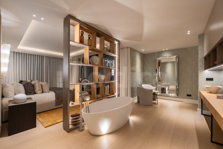 Villa for sale in El Herrojo