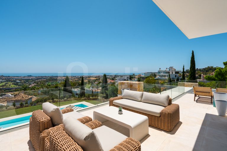 Villa for sale in El Herrojo