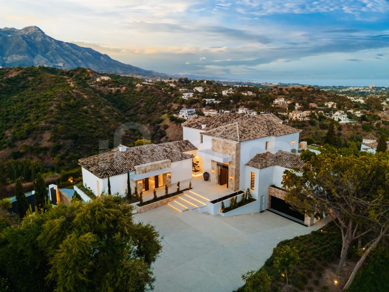 Villa for sale in El Herrojo