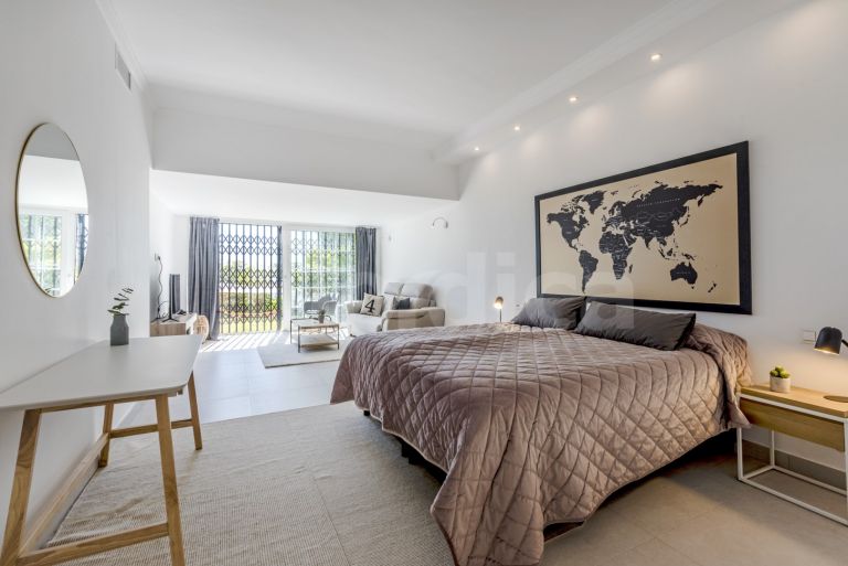 Town House for sale in Aldea Dorada