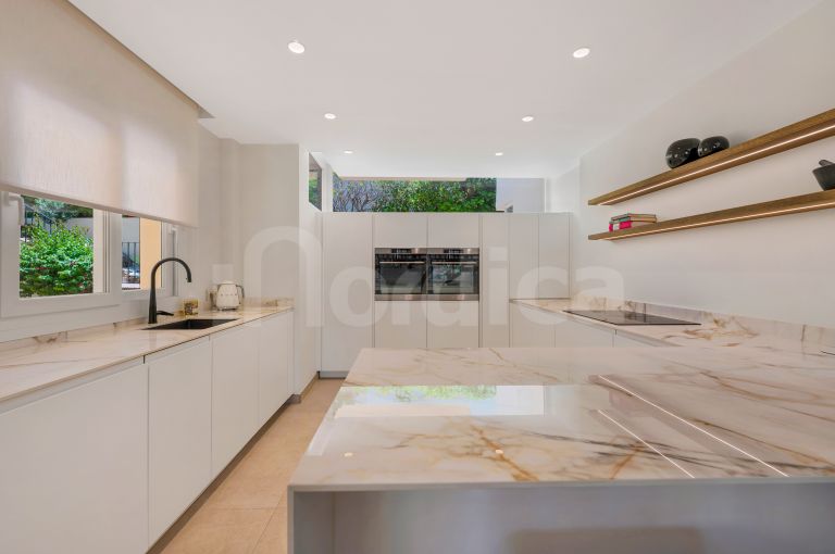 Town House for sale in La Quinta Hills