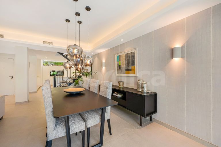 Town House for sale in La Quinta Hills