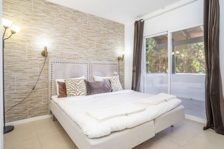 Villa till salu i Nueva Andalucia