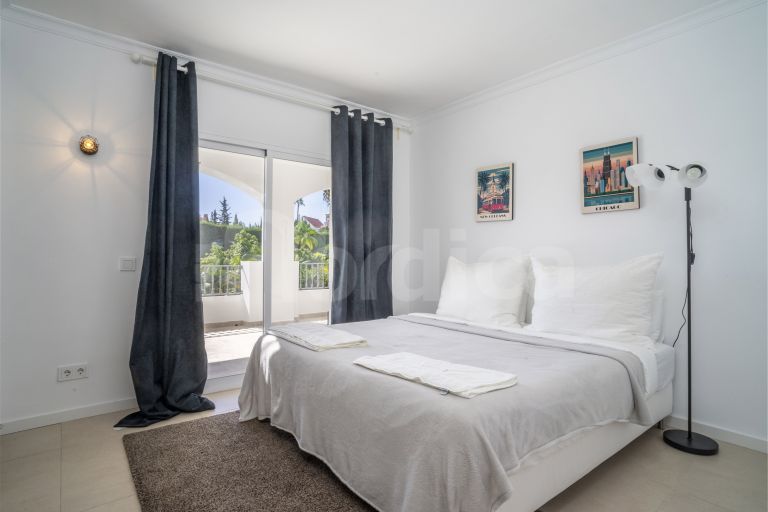 Villa till salu i Nueva Andalucia