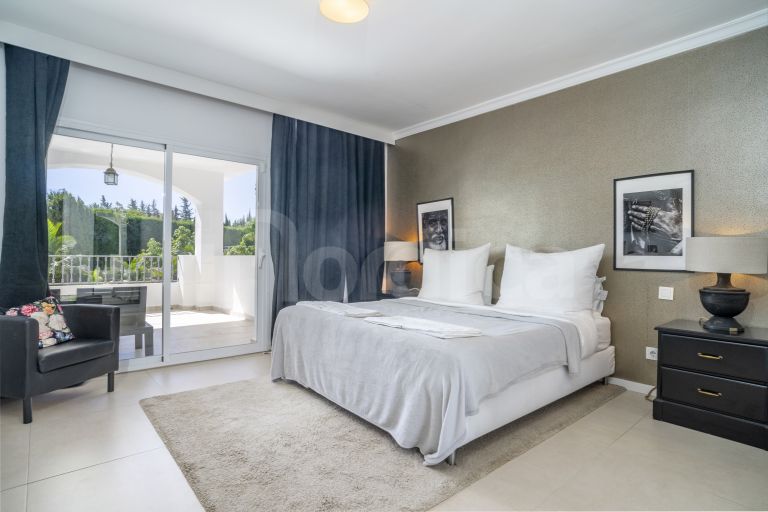 Villa till salu i Nueva Andalucia