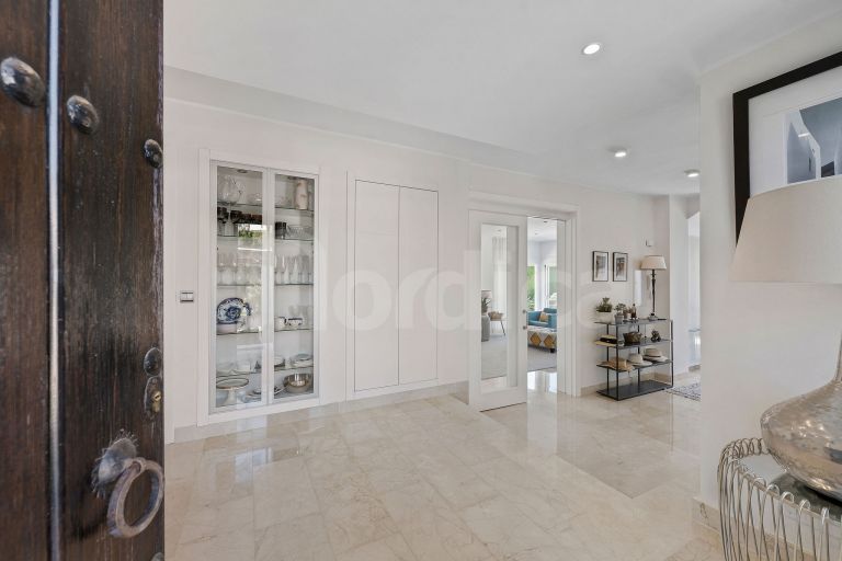 Villa till salu i Marbella Country Club