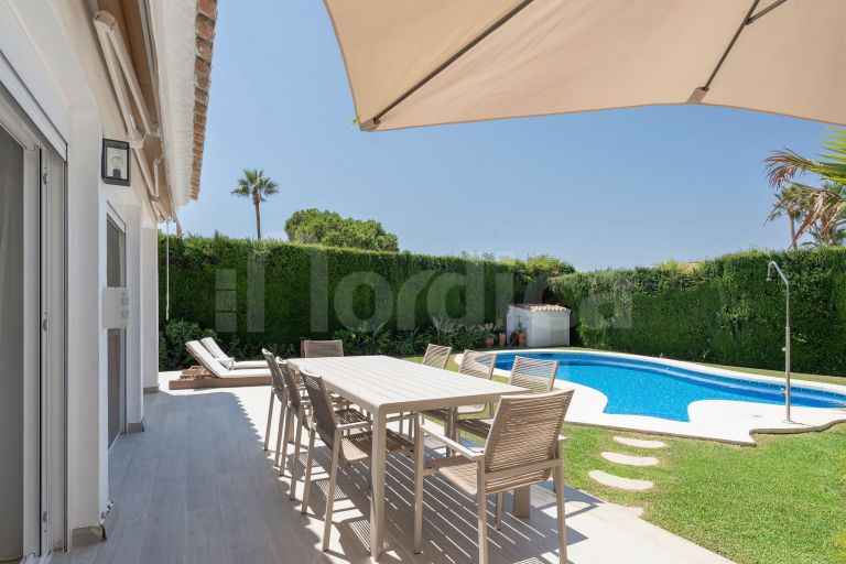 Villa till salu i Marbella Country Club