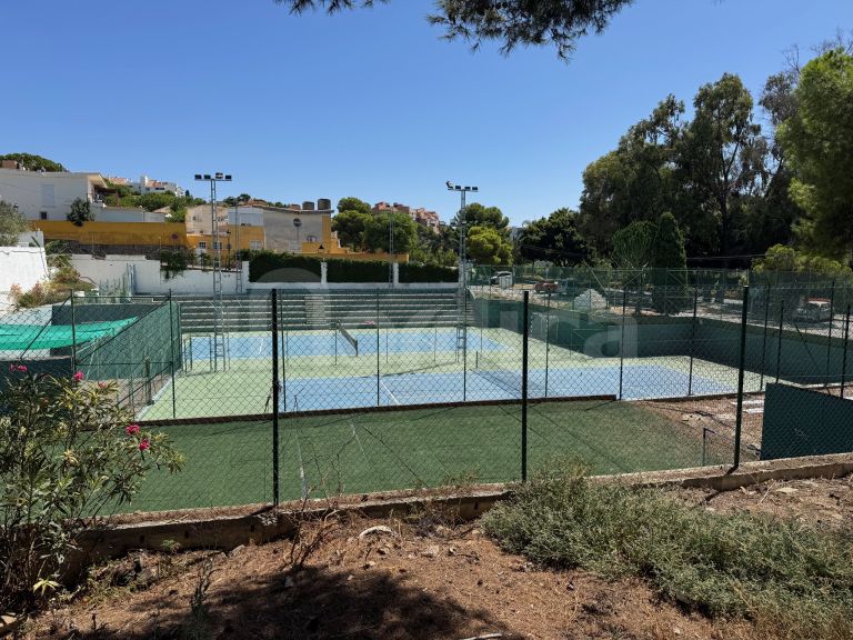 Ground Floor Apartment for sale in Seghers