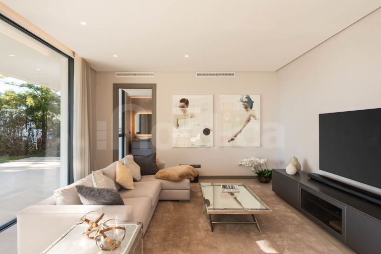 Villa for sale in El Madroñal