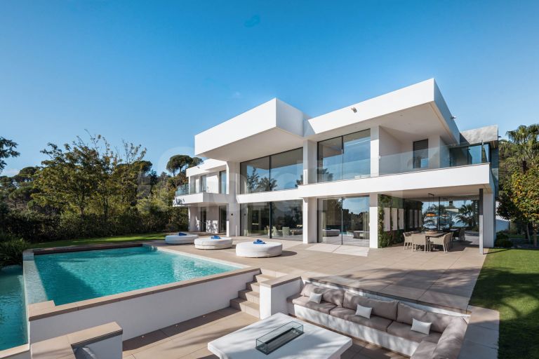 Villa for sale in El Madroñal