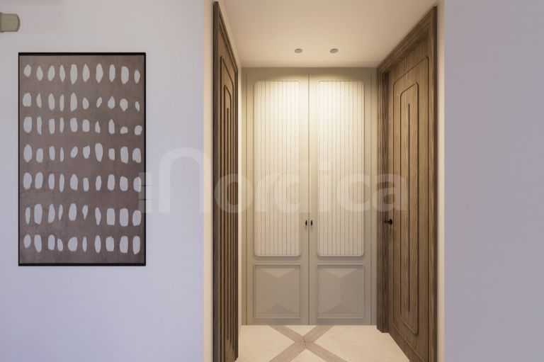 Town House for sale in La Colina