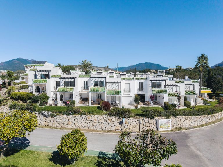 Maison de Ville a vendre à La Colina