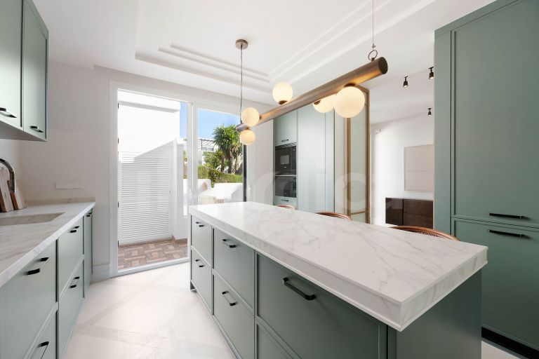 Maison de Ville a vendre à La Colina