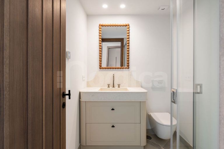 Maison de Ville a vendre à La Colina